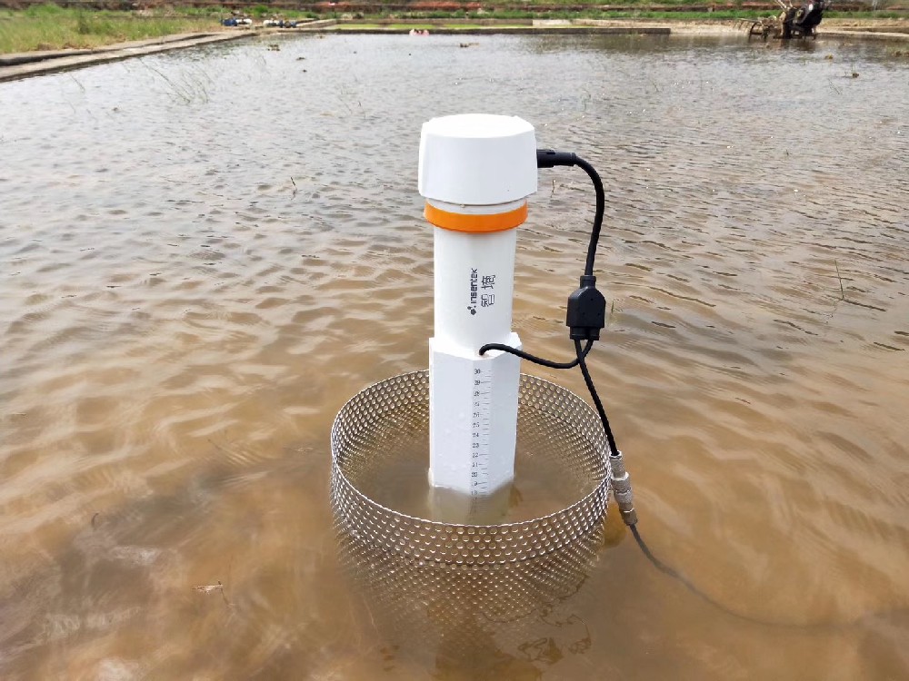 液位版+土壤墒情监测仪